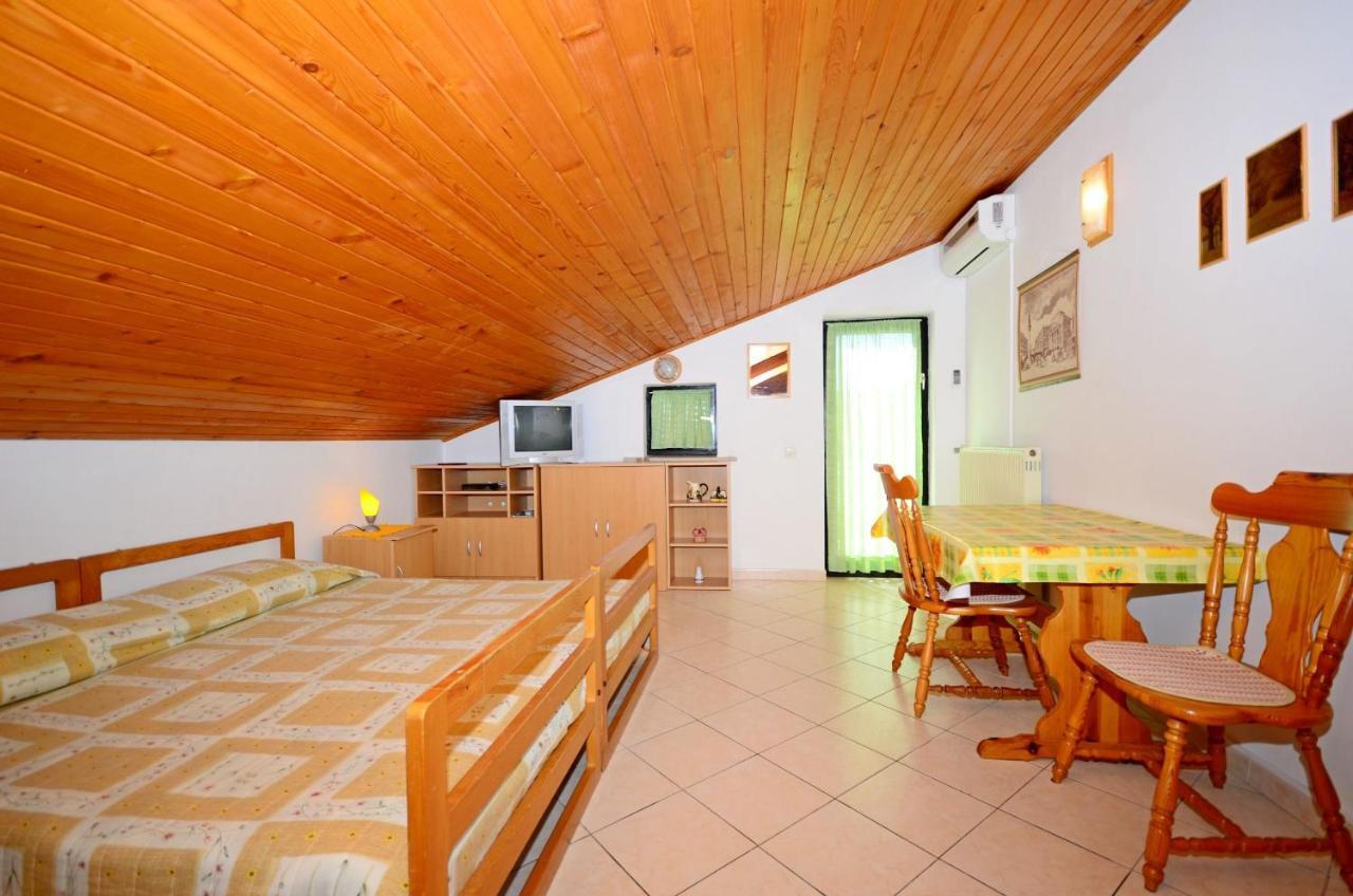 Apartments Ljiljana Novigrad Istria Eksteriør bilde